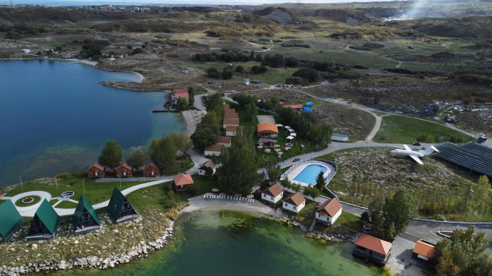 Noy Land Resort Sevan Bagian luar foto